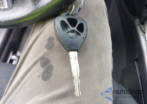 2010 Toyota Camry Se z USA, uszkodzony, nr VIN 4T1BF3EK8AU507625